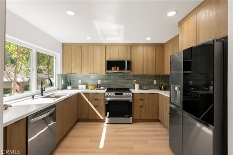 6577 E Camino Vista 6 Anaheim Hills CA 92807