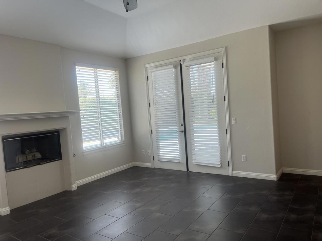 Mission Pointe - Residential Lease