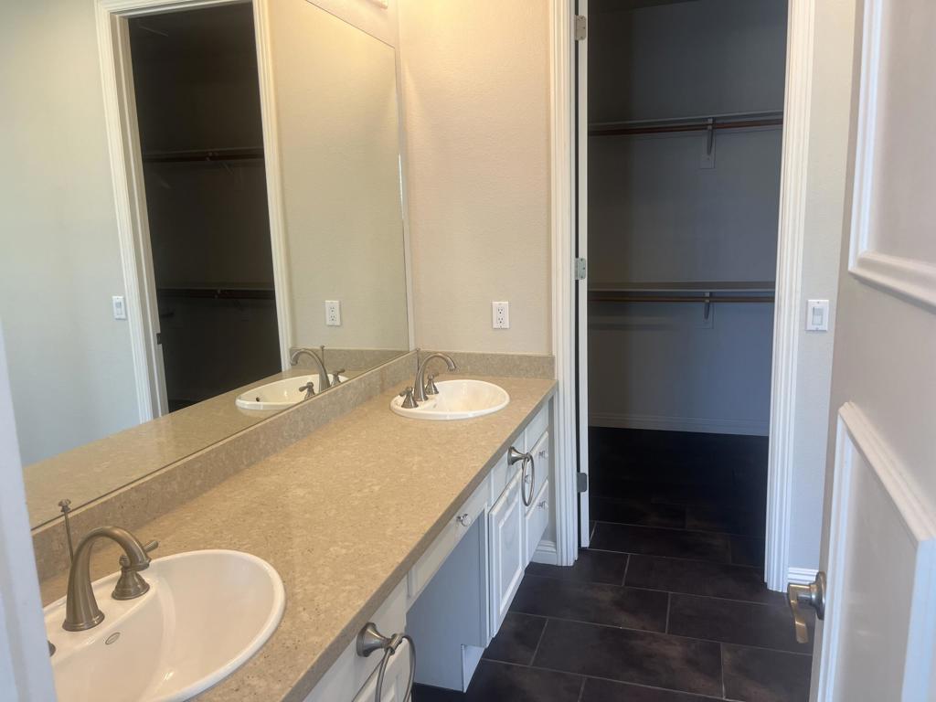 Mission Pointe - Residential Lease