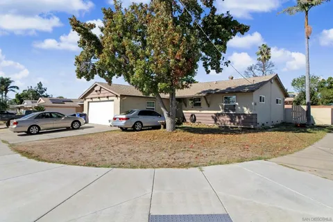8766 Kelso St, Spring Valley, CA 91977 - MLS#: 250044259SD