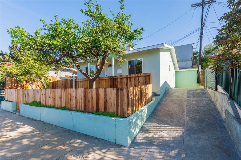 1680 S Rimpau Boulevard