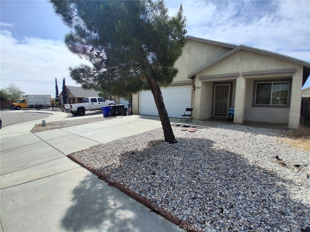 12067 White Oak Court