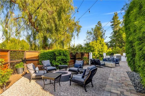 Tiny photo for 543 Paseo Grande, Thousand Oaks, CA 91320 (MLS # OC26033545)