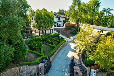 Tiny photo for 543 Paseo Grande, Thousand Oaks, CA 91320 (MLS # OC26033545)