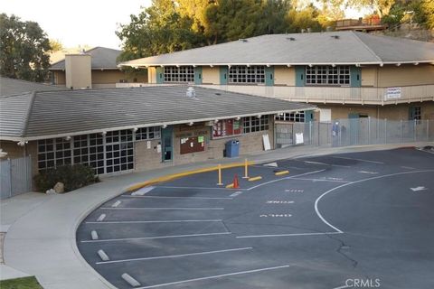 Tiny photo for 543 Paseo Grande, Thousand Oaks, CA 91320 (MLS # OC26033545)