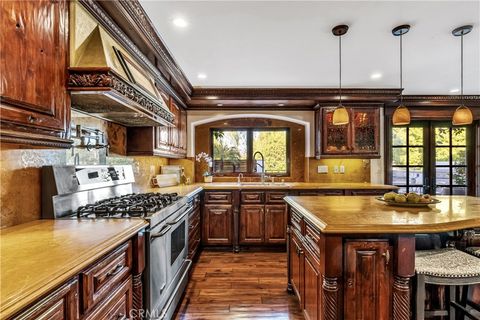 Tiny photo for 543 Paseo Grande, Thousand Oaks, CA 91320 (MLS # OC26033545)