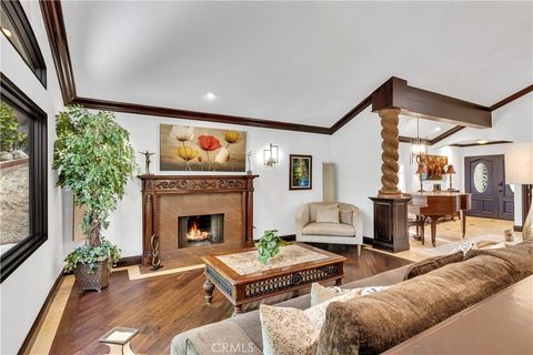 Tiny photo for 543 Paseo Grande, Thousand Oaks, CA 91320 (MLS # OC26033545)