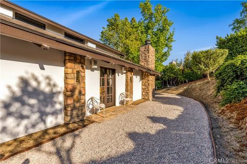 Tiny photo for 543 Paseo Grande, Thousand Oaks, CA 91320 (MLS # OC26033545)