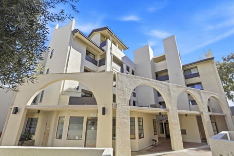 Photo of 165 Forest Avenue #2C, Palo Alto, CA 94301 (MLS # ML82061776)