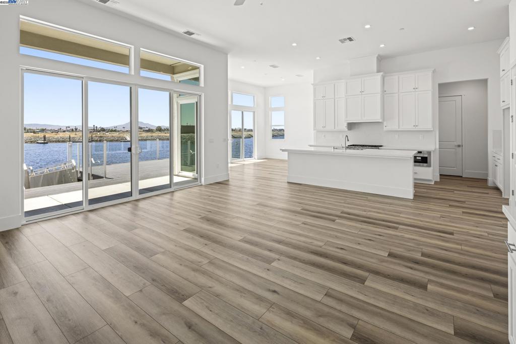 BETHEL ISLAND - Residential