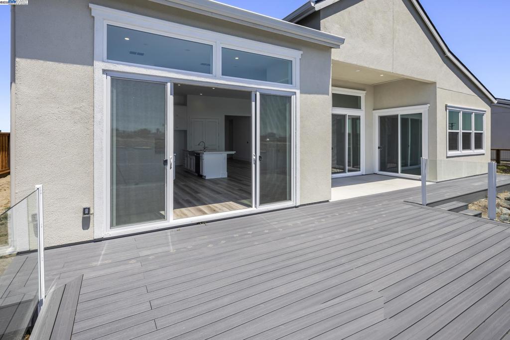 BETHEL ISLAND - Residential