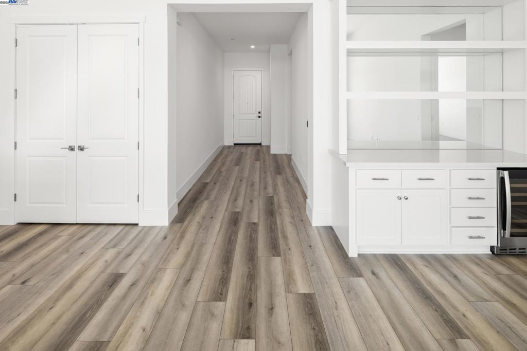 BETHEL ISLAND - Residential