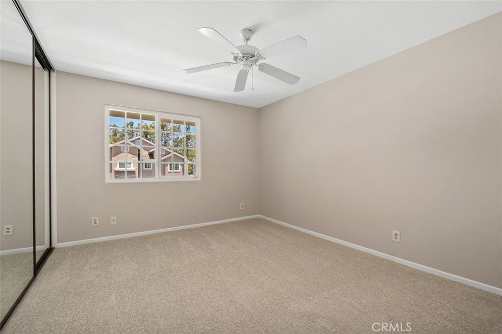 1 Woodleaf, Irvine CA 92614 - Photo 16