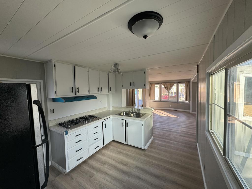 Not Applicable-1 - Manufactured In Park