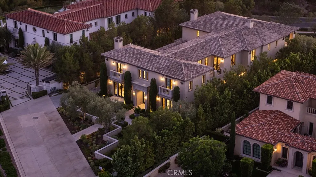 Newport Coast, California 92657, United States, 6 Bedrooms Bedrooms, ,11 BathroomsBathrooms,Residential,Active,209894