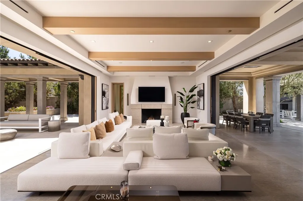 Newport Coast, California 92657, United States, 6 Bedrooms Bedrooms, ,11 BathroomsBathrooms,Residential,Active,209894