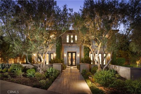 Photo of 39 Tide Watch, Newport Coast, CA 92657 (MLS # NP25214391) Photo of 39 Tide Watch, Newport Coast, CA 92657 (MLS # NP25214391)