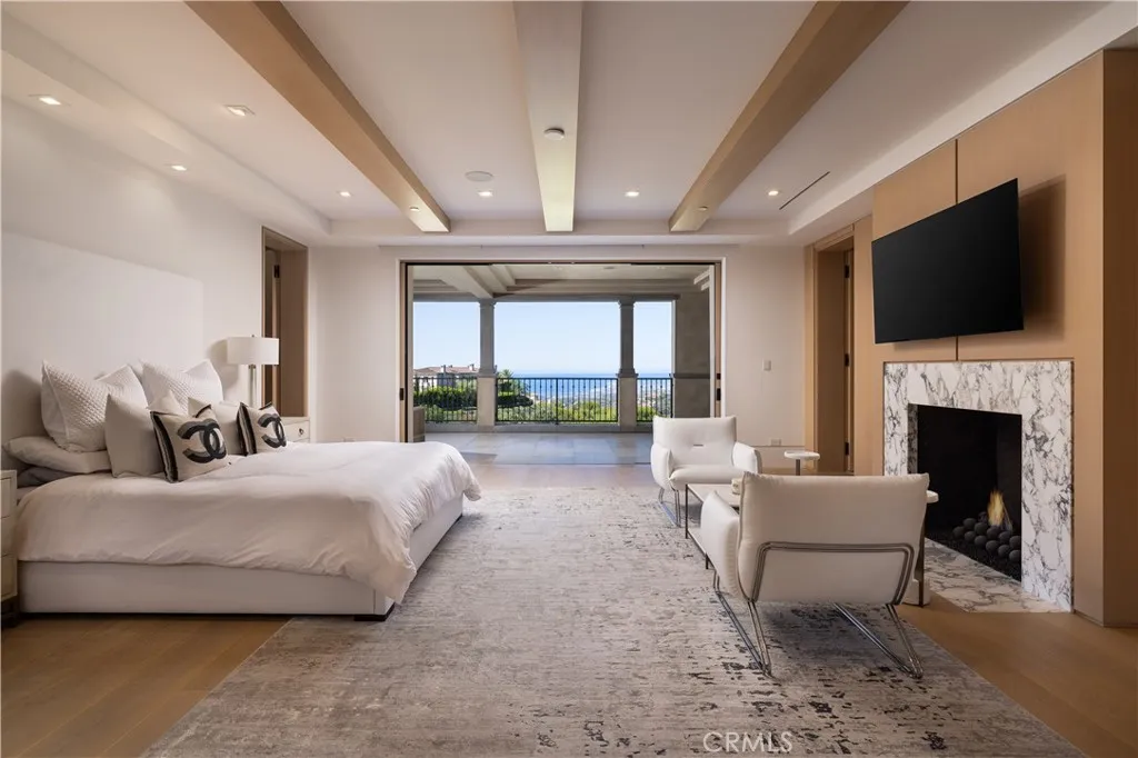 Newport Coast, California 92657, United States, 6 Bedrooms Bedrooms, ,11 BathroomsBathrooms,Residential,Active,209894