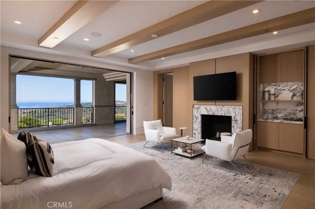 Newport Coast, California 92657, United States, 6 Bedrooms Bedrooms, ,11 BathroomsBathrooms,Residential,Active,209894