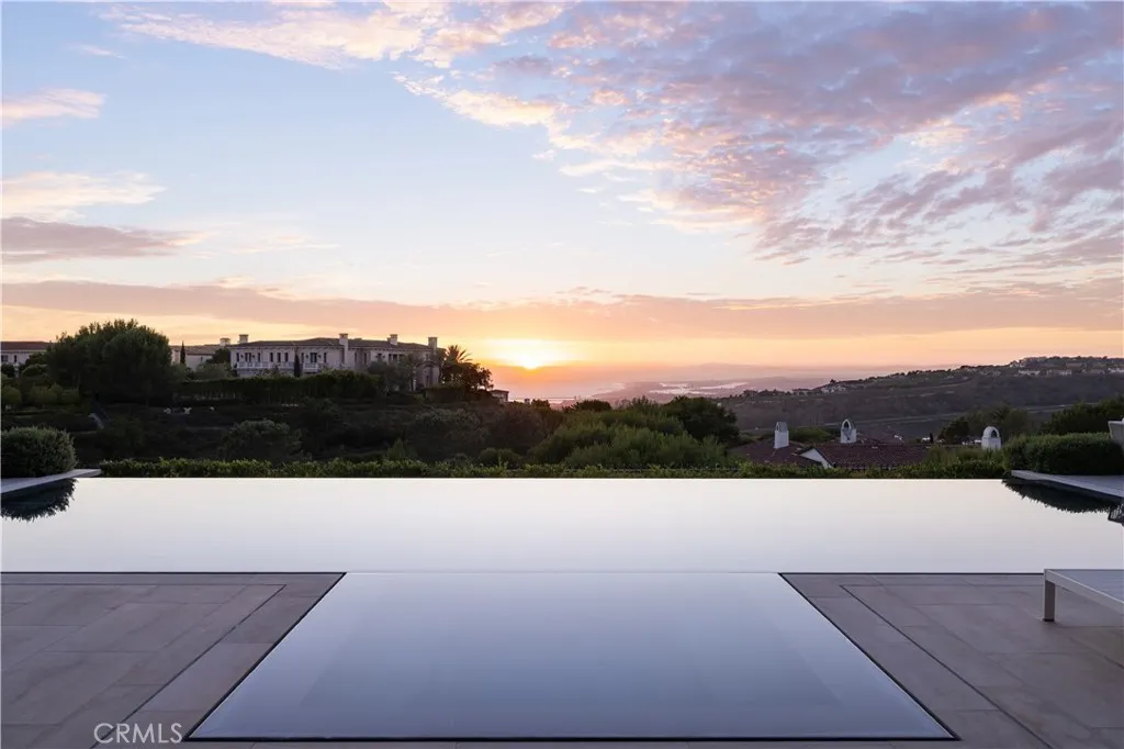 Newport Coast, California 92657, United States, 6 Bedrooms Bedrooms, ,11 BathroomsBathrooms,Residential,Active,209894