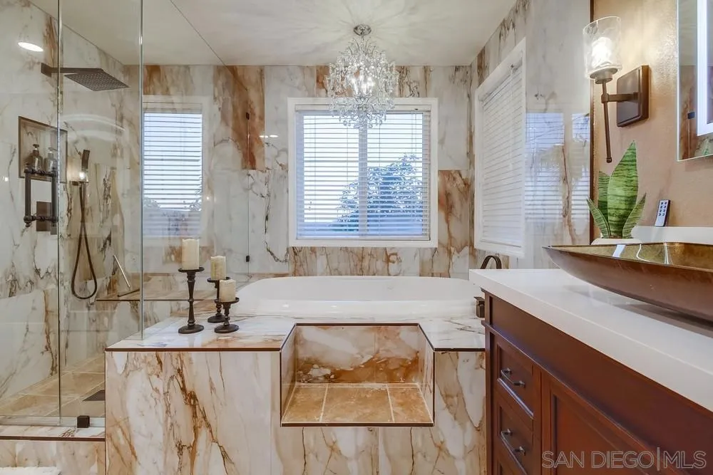 Chula Vista, California 91914, United States, 5 Bedrooms Bedrooms, ,5 BathroomsBathrooms,Residential,Active,183902