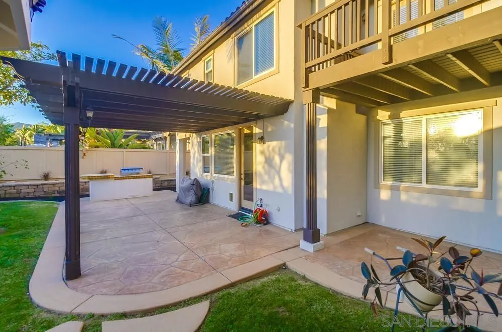 Chula Vista, California 91914, United States, 5 Bedrooms Bedrooms, ,5 BathroomsBathrooms,Residential,Active,183902