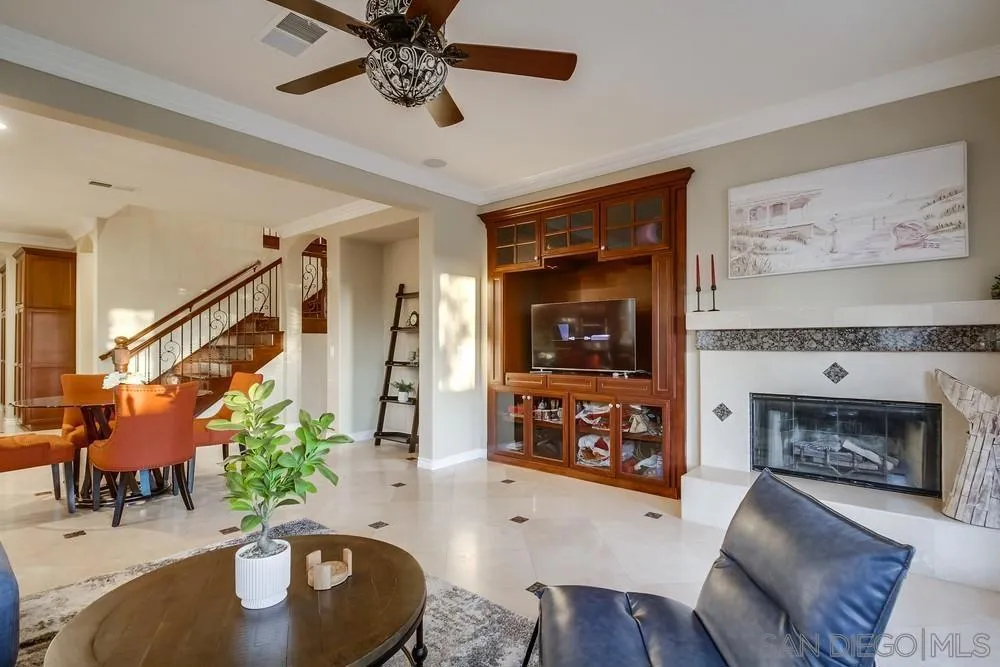 Chula Vista, California 91914, United States, 5 Bedrooms Bedrooms, ,5 BathroomsBathrooms,Residential,Active,183902