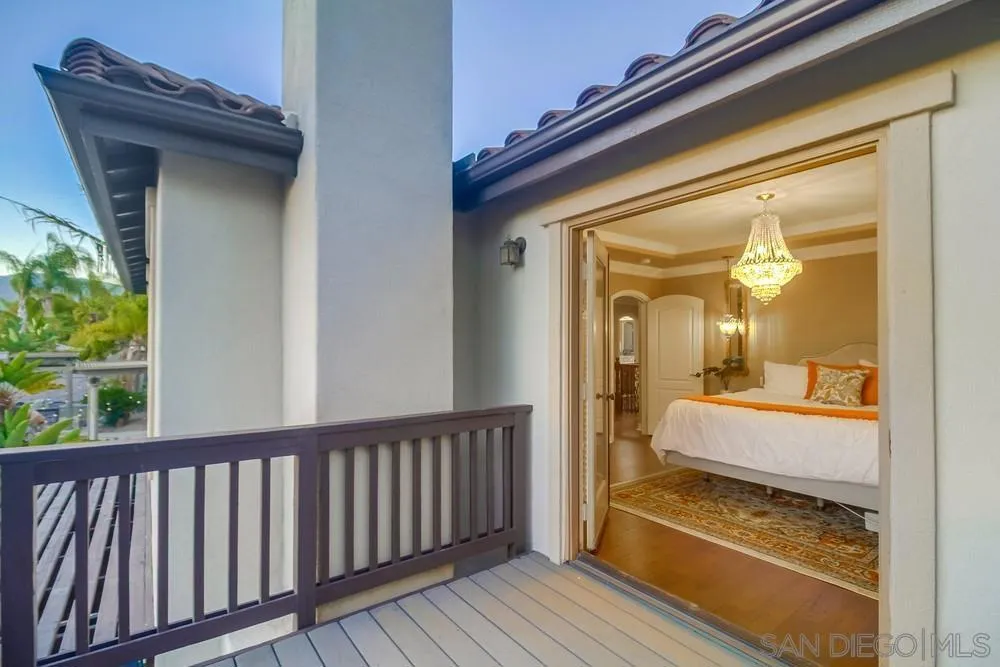 Chula Vista, California 91914, United States, 5 Bedrooms Bedrooms, ,5 BathroomsBathrooms,Residential,Active,183902