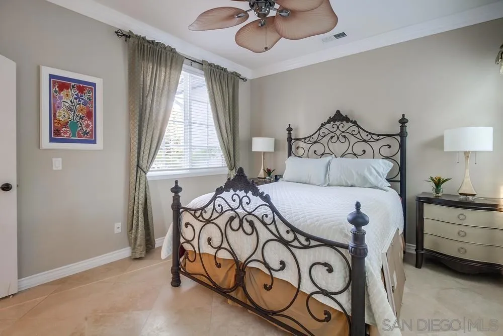 Chula Vista, California 91914, United States, 5 Bedrooms Bedrooms, ,5 BathroomsBathrooms,Residential,Active,183902