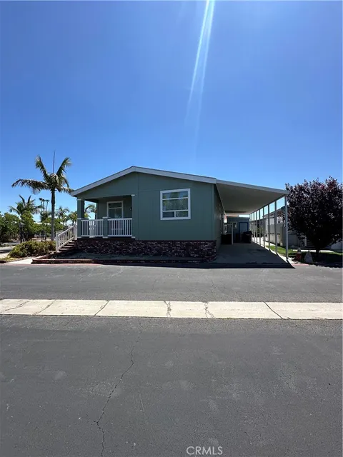 19361 Brookhurst Street Unit 33, Huntington Beach, CA 92646 - MLS#: OC25100305