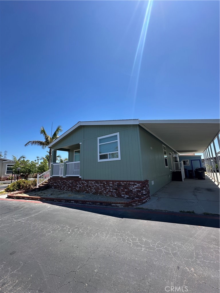 19361 Brookhurst Street 33