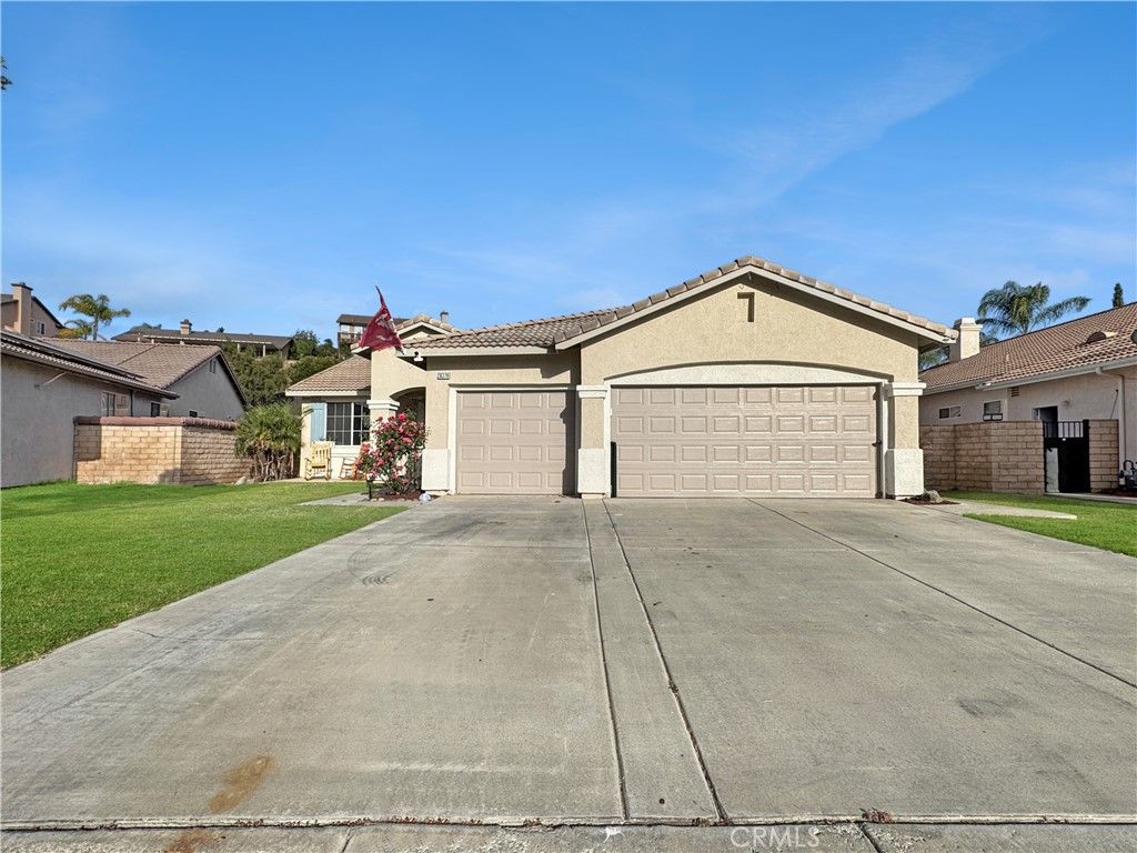 Photo of 28376 Evening Star DR, Menifee, CA 92585 (MLS # SW26117137)