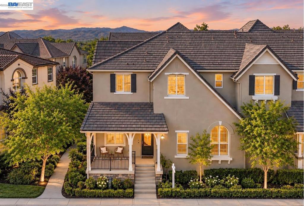6259 Byron Ln