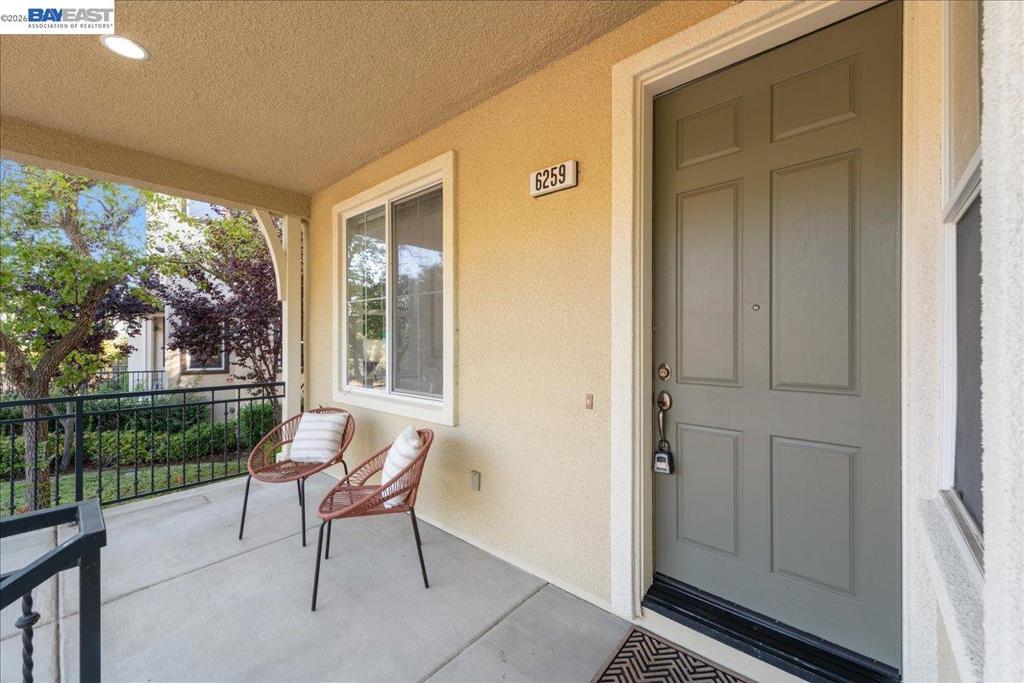 6259 Byron Ln