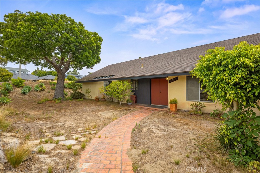 2795 Temple Hills Drive