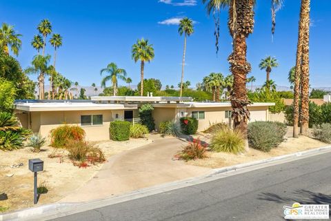 Photo of 74860 Fairway Drive, Palm Desert, CA 92260 (MLS # 26651855PS)