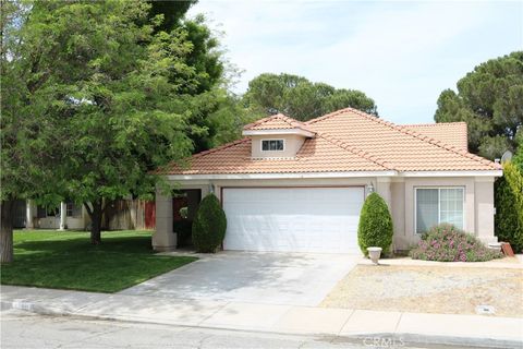 Photo of 43461 Huron St, Lancaster, CA 93535 (MLS # OC26079556)