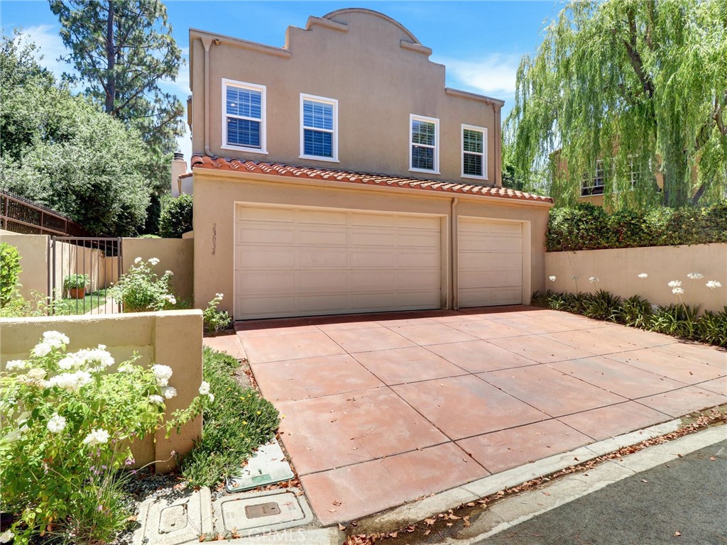 Stunning Mediterranean Retreat in the Heart of Calabasas
Tucked behind the gates of a Calabasas community, this tastefully remodeled Mediterranean home offers the perfect blend of charm, sophistication, and modern convenience, minutes from the area’s top amenities.
Bathed in natural light, the open and airy great room features soaring ceilings, a sleek fireplace, and new sliding glass doors that seamlessly connect indoor and outdoor living. The inviting dining area flows effortlessly to the serene patio, ideal for entertaining or simply relaxing in the tranquil surroundings.
The fully updated bathrooms, creates spa-like feel.
Enjoy an unbeatable location—just moments from scenic Calabasas Lake, The Commons, the Saturday Farmers Market, award-winning schools, and the beautiful beaches of Malibu.
Don’t miss this rare opportunity to own a turnkey home in one of Calabasas’ most desirable neighborhoods!