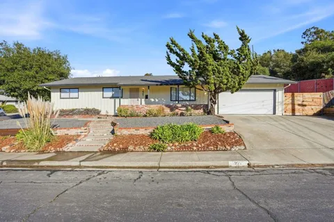 221 Pinon Avenue, Pinole, CA 94564 - MLS#: ML82035608