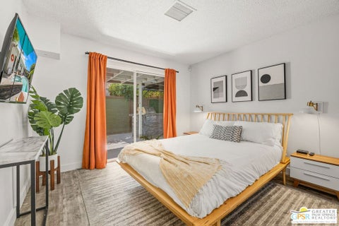 Tiny photo for 547 N Sunrise Way, Palm Springs, CA 92262 (MLS # 26986579PS)