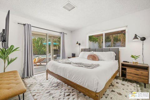 Tiny photo for 547 N Sunrise Way, Palm Springs, CA 92262 (MLS # 26986579PS)