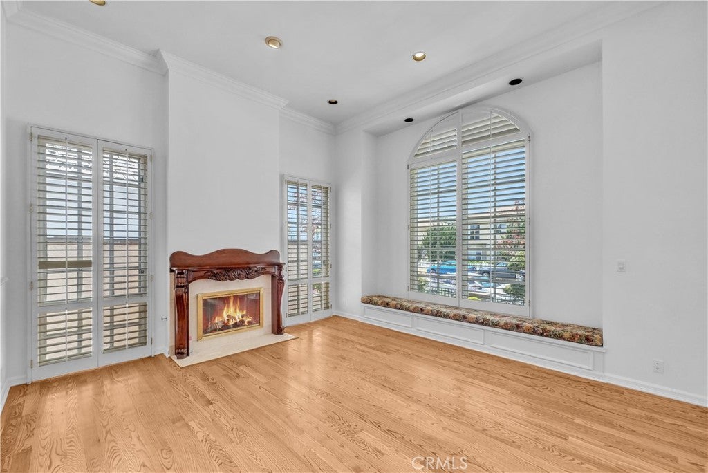 236 Belmont