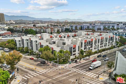 Photo of 222 S Central Avenue #224, Los Angeles, CA 90012 (MLS # 26873265)