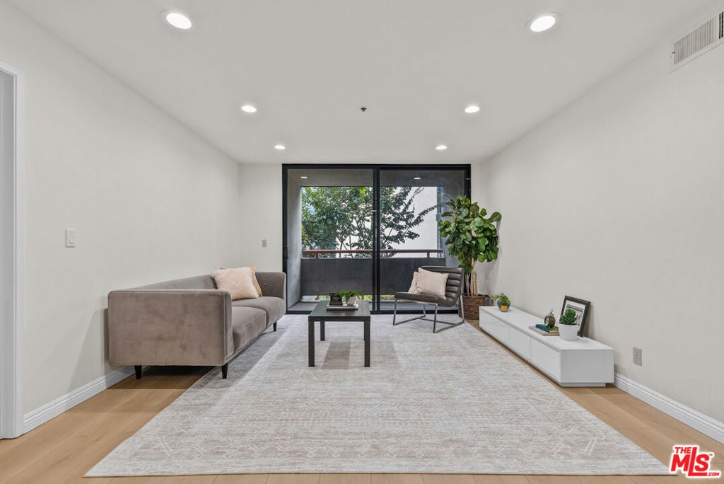 222 S Central Avenue 224