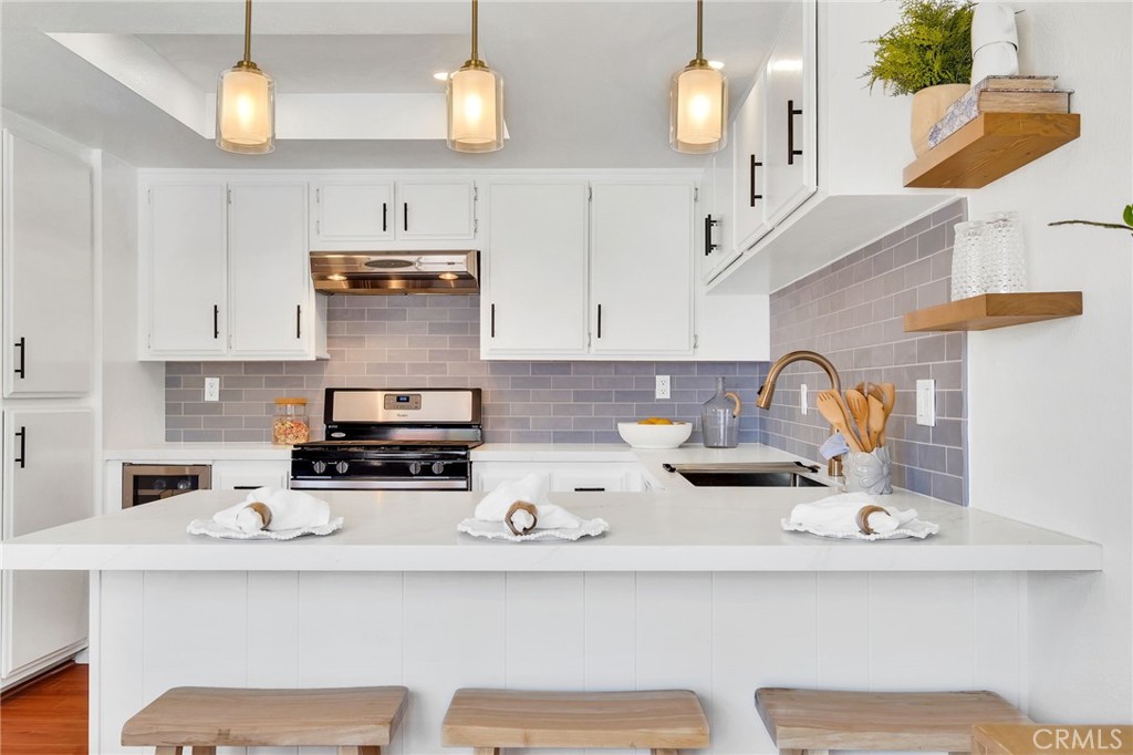 765 W 26th 211