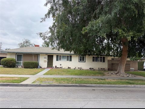 Photo of 2640 Treelane AVE, Arcadia, CA 91006 (MLS # CV26097063)