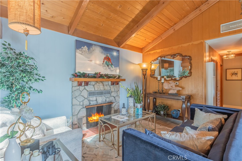 Crestline (CRES) - Residential