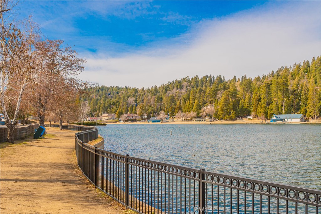 Crestline (CRES) - Residential