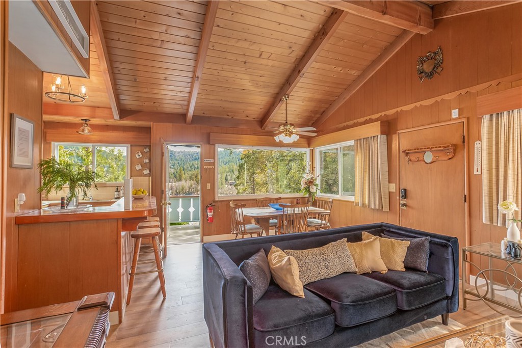 Crestline (CRES) - Residential