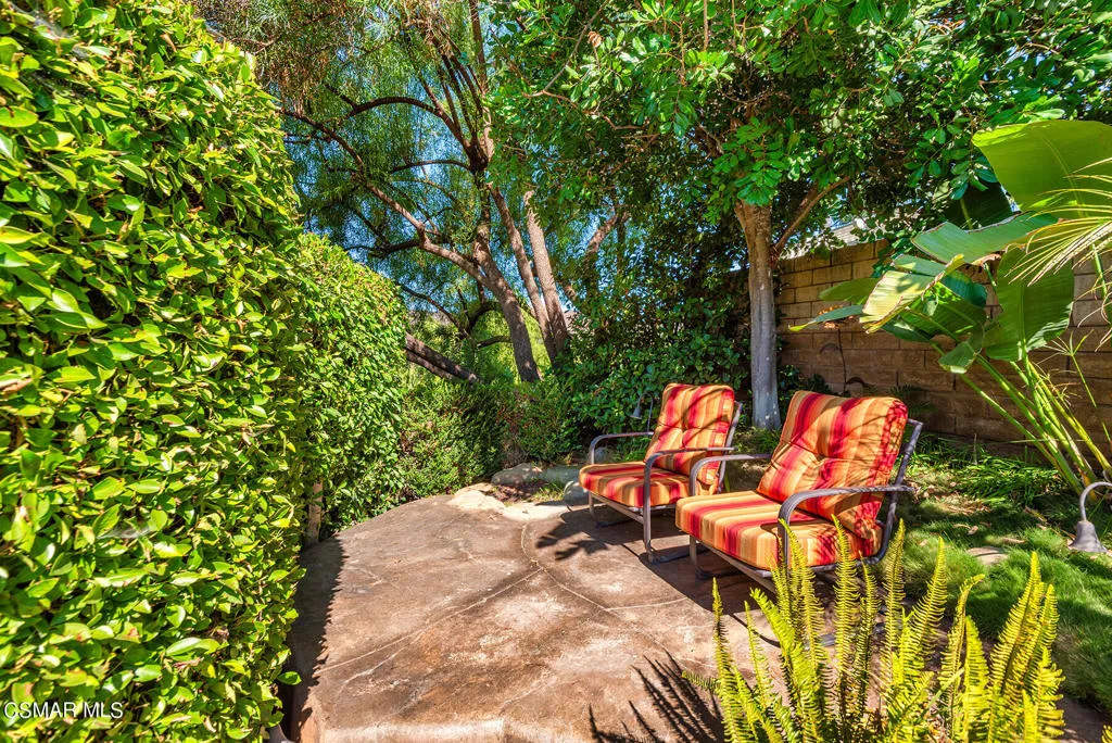 Simi Valley, California 93065, United States, 6 Bedrooms Bedrooms, ,6 BathroomsBathrooms,Residential,Active,138044